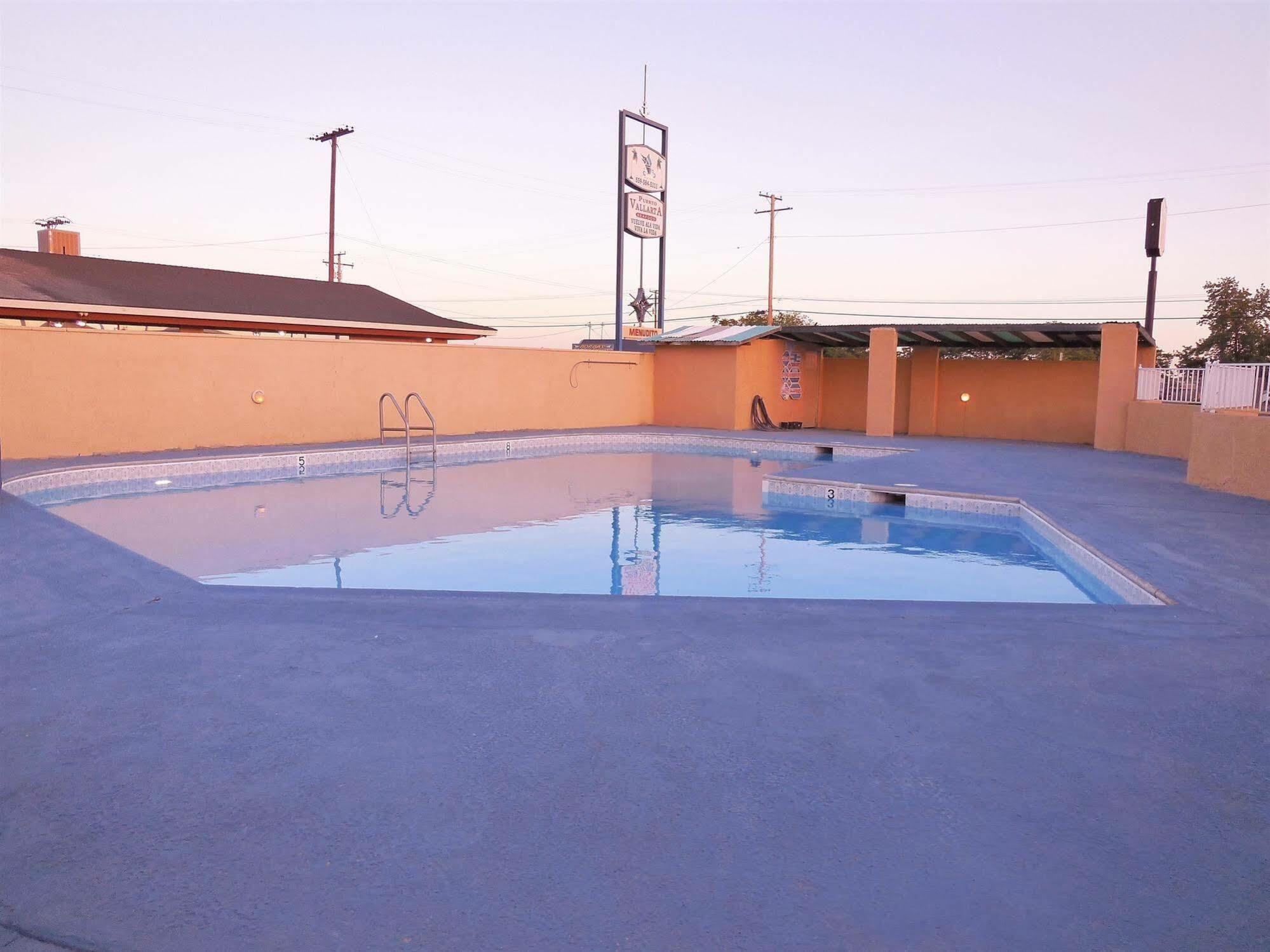 Americas Best Value Inn Ханфорд Экстерьер фото